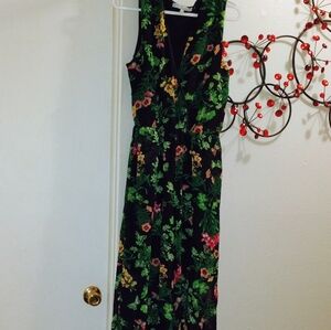 Womens Large Fall Summer Romper w/slip underneath Elastic on waist Floral Pocket